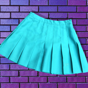 Dresses/Skirts